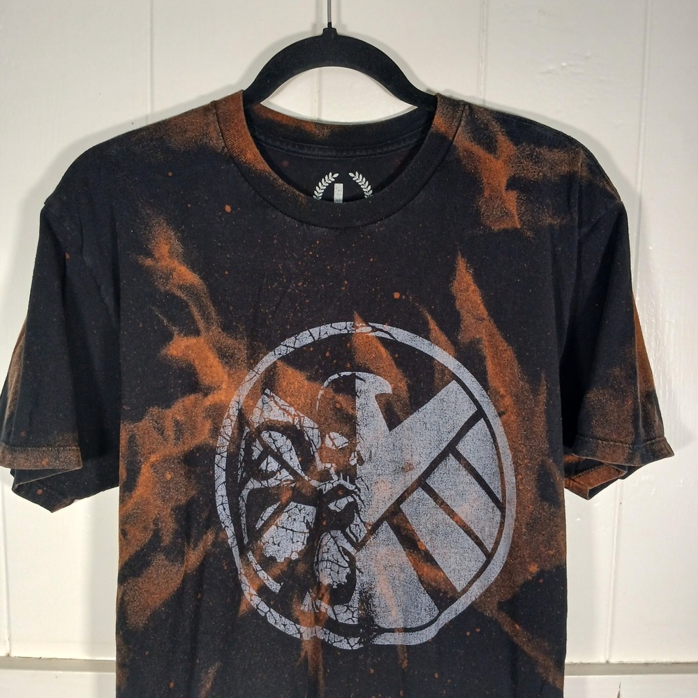 HYDRA x SHIELD Graphic Logo T-Shirt Mens L Black Bleach Wash Marvel TeePublic‎
